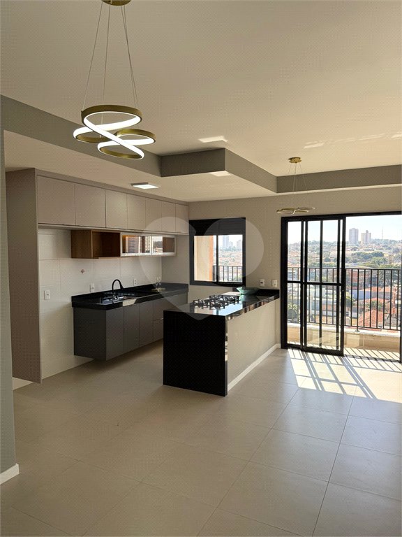 Apartamento à venda com 3 quartos, sendo 1 suíte, em Vila Yamada, Araraquara, SP