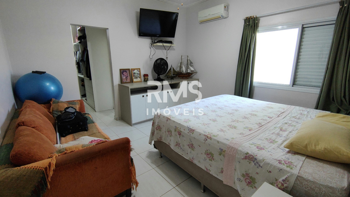 Casa à venda com 4 suítes no condomínio Parque Chapada DE Itu, Itu - SP