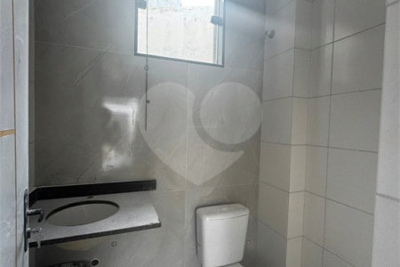 Casa à venda com 2 suítes no condomínio Residencial Camila, Rio de Janeiro - RJ