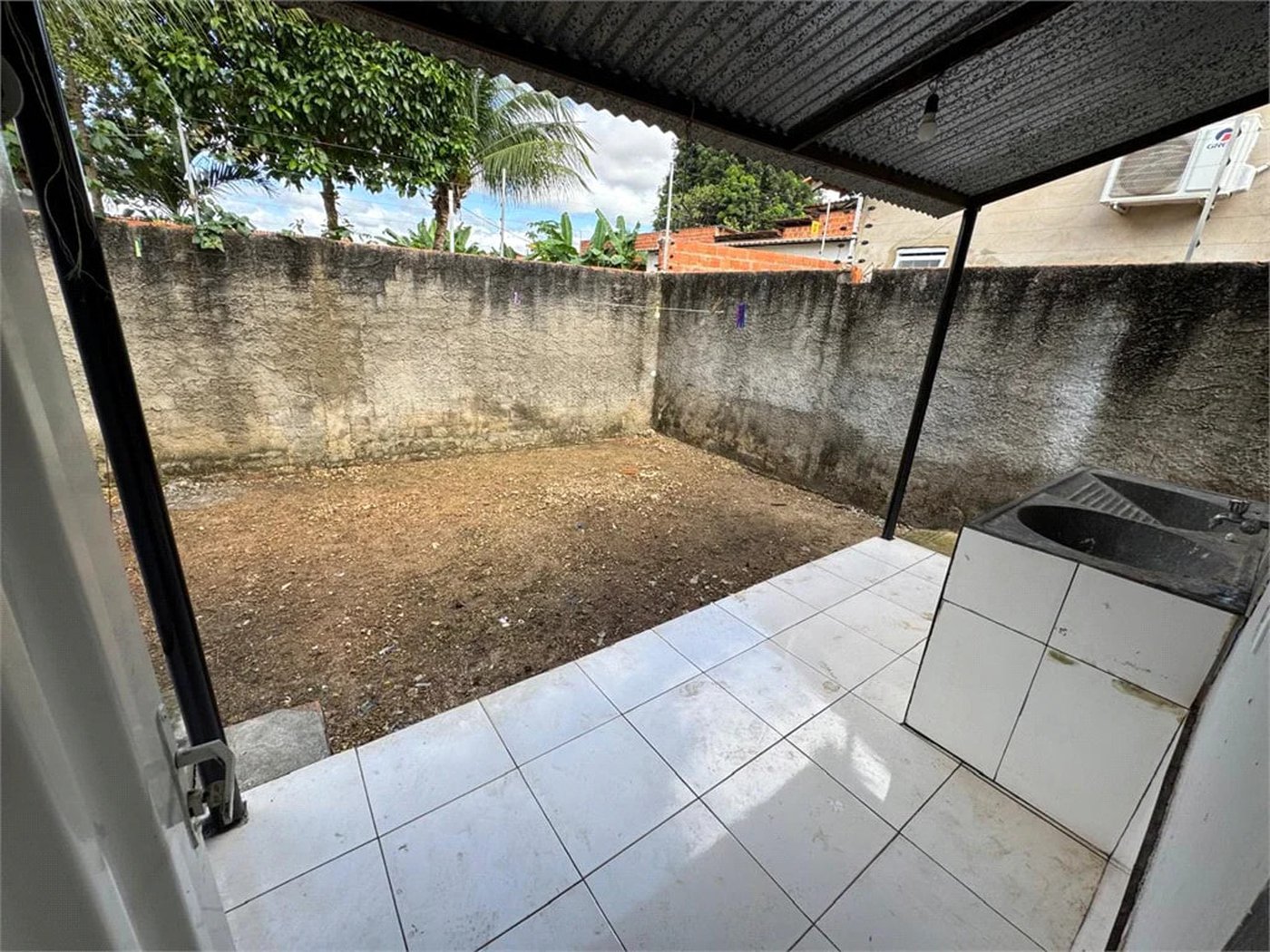 Casa para alugar com 2 quartos, sendo 1 suíte, em Manoel Novo, Balsas, MA