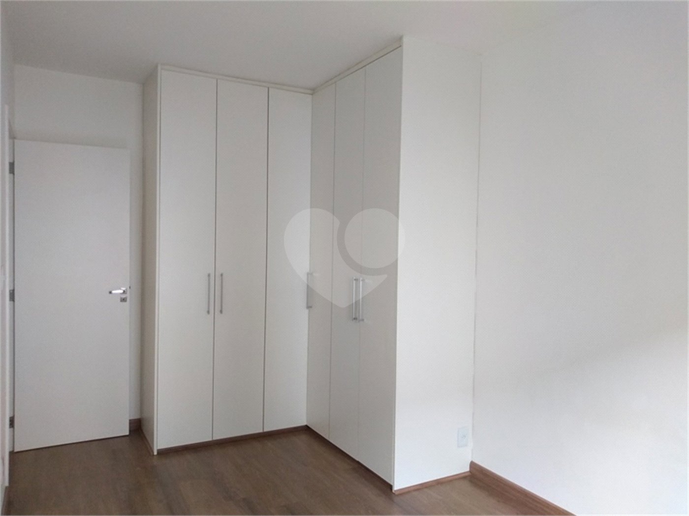 Apartamento à venda com 2 quartos em Santa Claudina, Vinhedo, SP