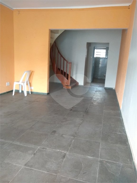 Sobrado à venda ou para alugar com 2 quartos, sendo 1 suíte, em Santana, São Paulo, SP