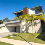 Casa à venda com 4 suítes, no condomínio Villa dos Pinheiros, Indaiatuba - SP