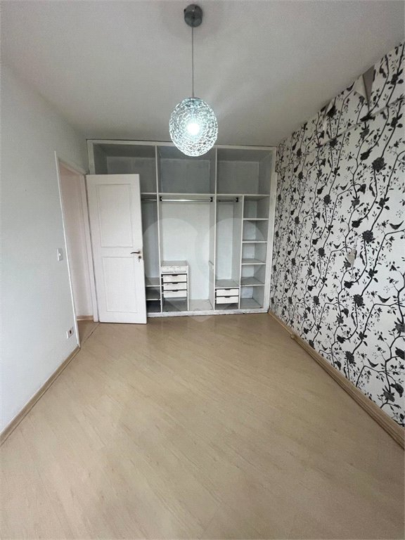 Apartamento à venda com 2 quartos, sendo 1 suíte, em Jardim Ester, São Paulo, SP