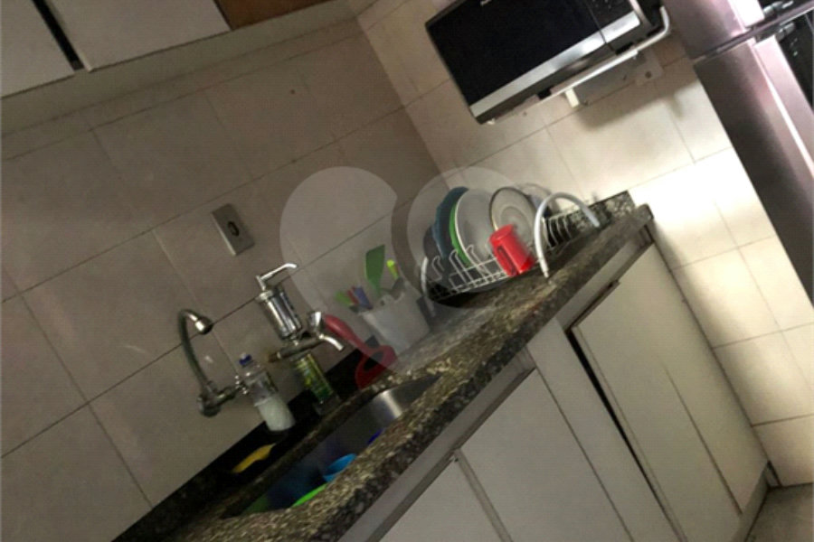 Sobrado à venda com 2 quartos no Brasilândia, São Paulo, SP