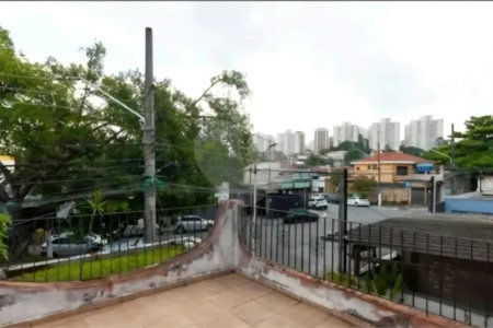 Sobrado à venda com 3 quartos em Jardim Peri Peri, São Paulo, SP