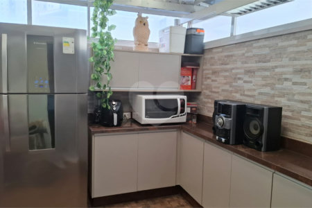 Casa à venda com 3 suítes no condomínio Villa das Flores, Mogi das Cruzes - SP