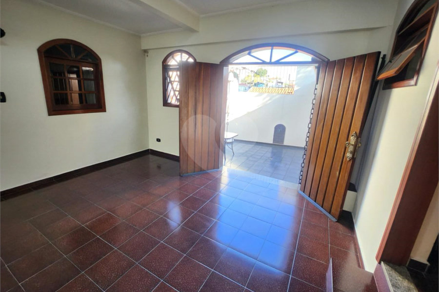 Casa Térrea à venda com 3 quartos, sendo 1 suíte, em Parada Inglesa, São Paulo, SP