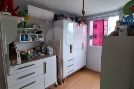 Apartamento à venda com 2 quartos em Santa Cruz, Rio de Janeiro, RJ