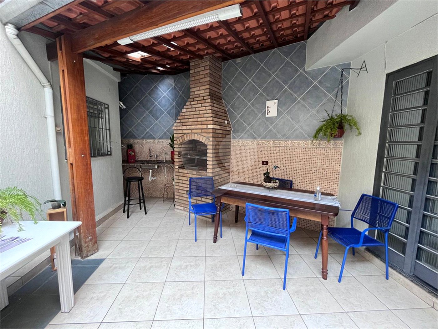 Sobrado à venda com 4 quartos, sendo 2 suítes, em Jardim São Paulo(zona Norte), São Paulo, SP