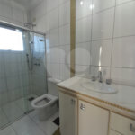 Casa à venda com 4 quartos, sendo 3 suítes, no condomínio Residencial Terras de Vinhedo, Vinhedo - SP