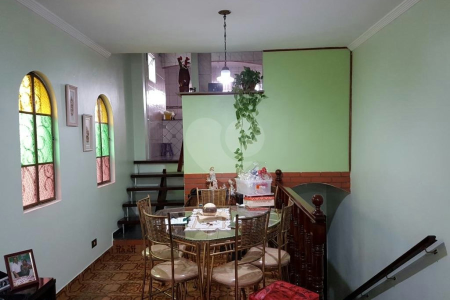 Sobrado à venda com 4 quartos em Freguesia do Ó, São Paulo, SP