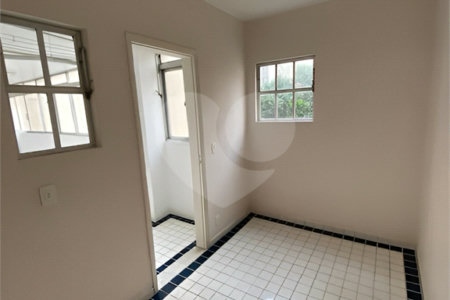 Apartamento à venda com 4 quartos, sendo 1 suíte, em Perdizes, São Paulo, SP