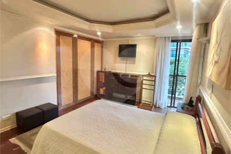 Apartamento à venda com 3 suítes em Água Fria, São Paulo, SP