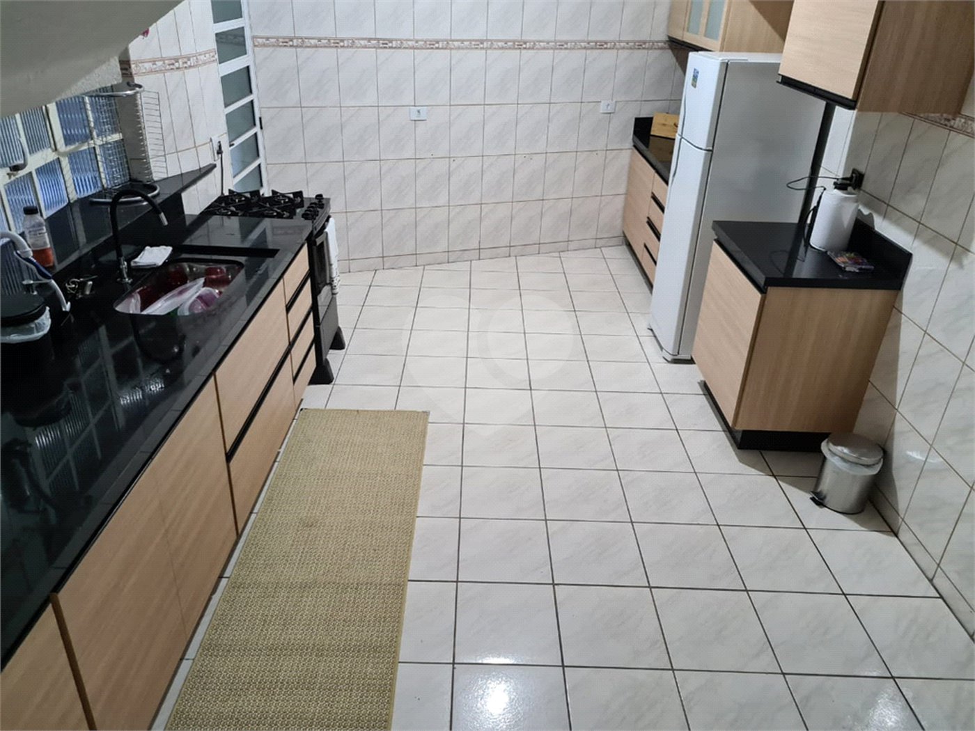 Sobrado à venda com 3 suítes em Jaraguá, São Paulo, SP