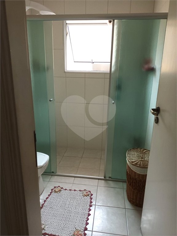 Sobrado à venda com 3 quartos, sendo 1 suíte,  em Parque Peruche, São Paulo, SP