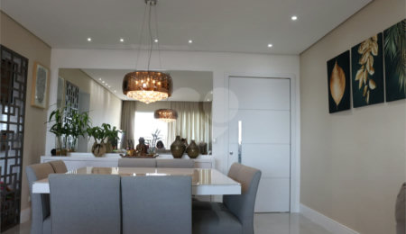Apartamento à venda com 4 quartos, sendo 3 suítes,  em Parque Reboucas, São Paulo, SP
