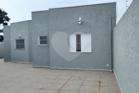 Casa Térrea à venda com 3 quartos, sendo 2 suítes, em Jardim Jaraguá, Atibaia, SP