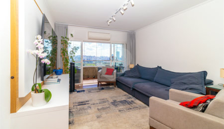 Apartamento à venda com 3 quartos, sendo 1 suíte,  em Alto da Boa Vista, São Paulo, SP