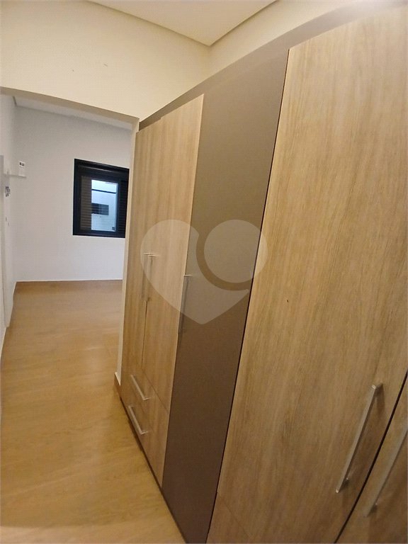 Casa à venda com 3 quartos, sendo 1 suíte, no condomínio Jardim, Sorocaba - SP