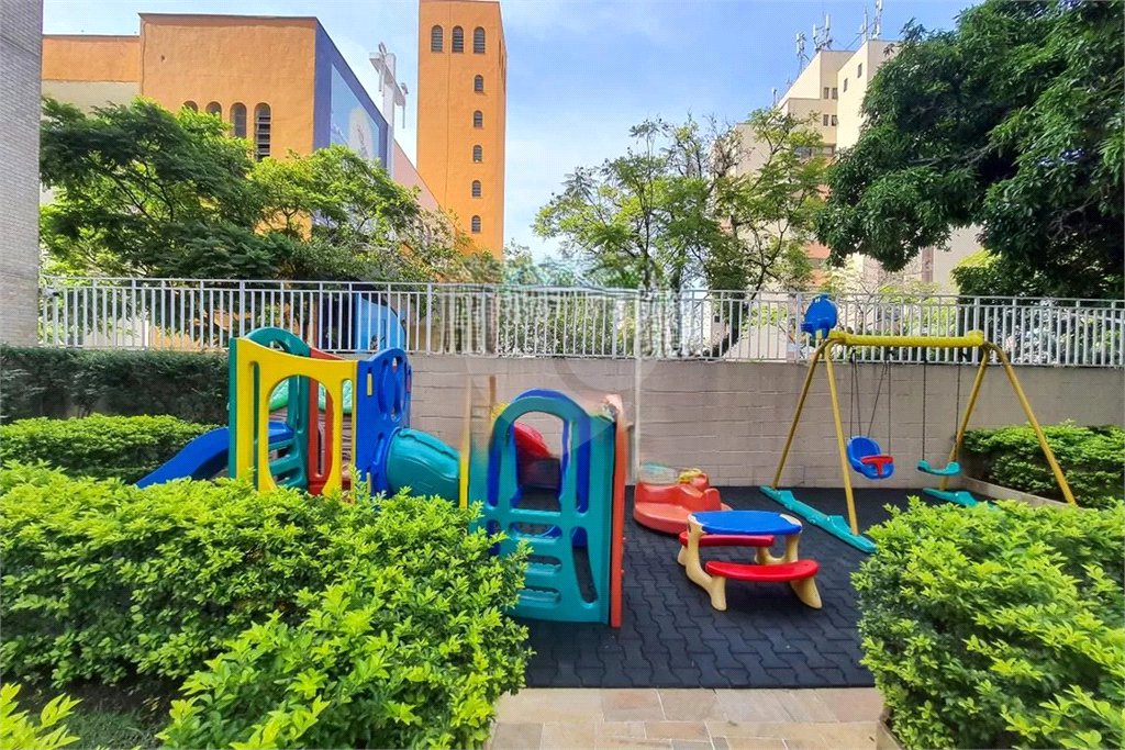 Apartamento à venda com 2 quartos, sendo 1 suíte,  em Santana, São Paulo, SP