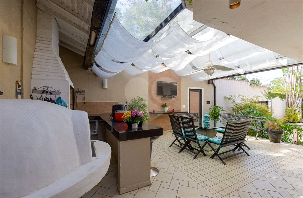 Casa à venda com 3 quartos, sendo 1 suíte, em Brooklin, São Paulo, SP