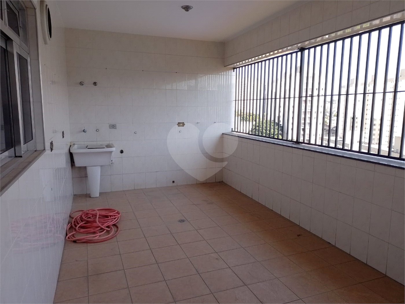 Sobrado à venda com 2 quartos, sendo 1 suíte, em Vila Nova Cachoeirinha, São Paulo, SP