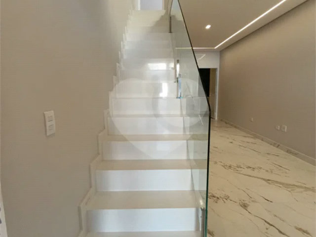 Sobrado à venda com 3 quartos, sendo 1 suíte,  em Vila Maria, São Paulo, SP