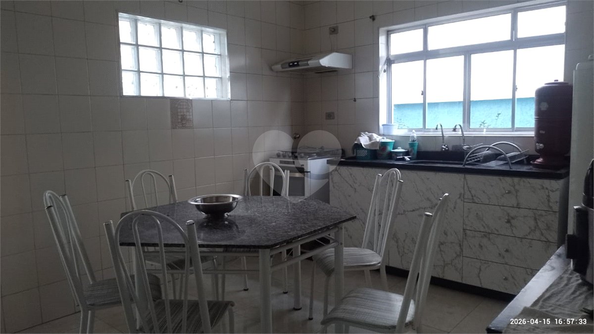 Casa à venda com 3 quartos em Horto Florestal, São Paulo, SP