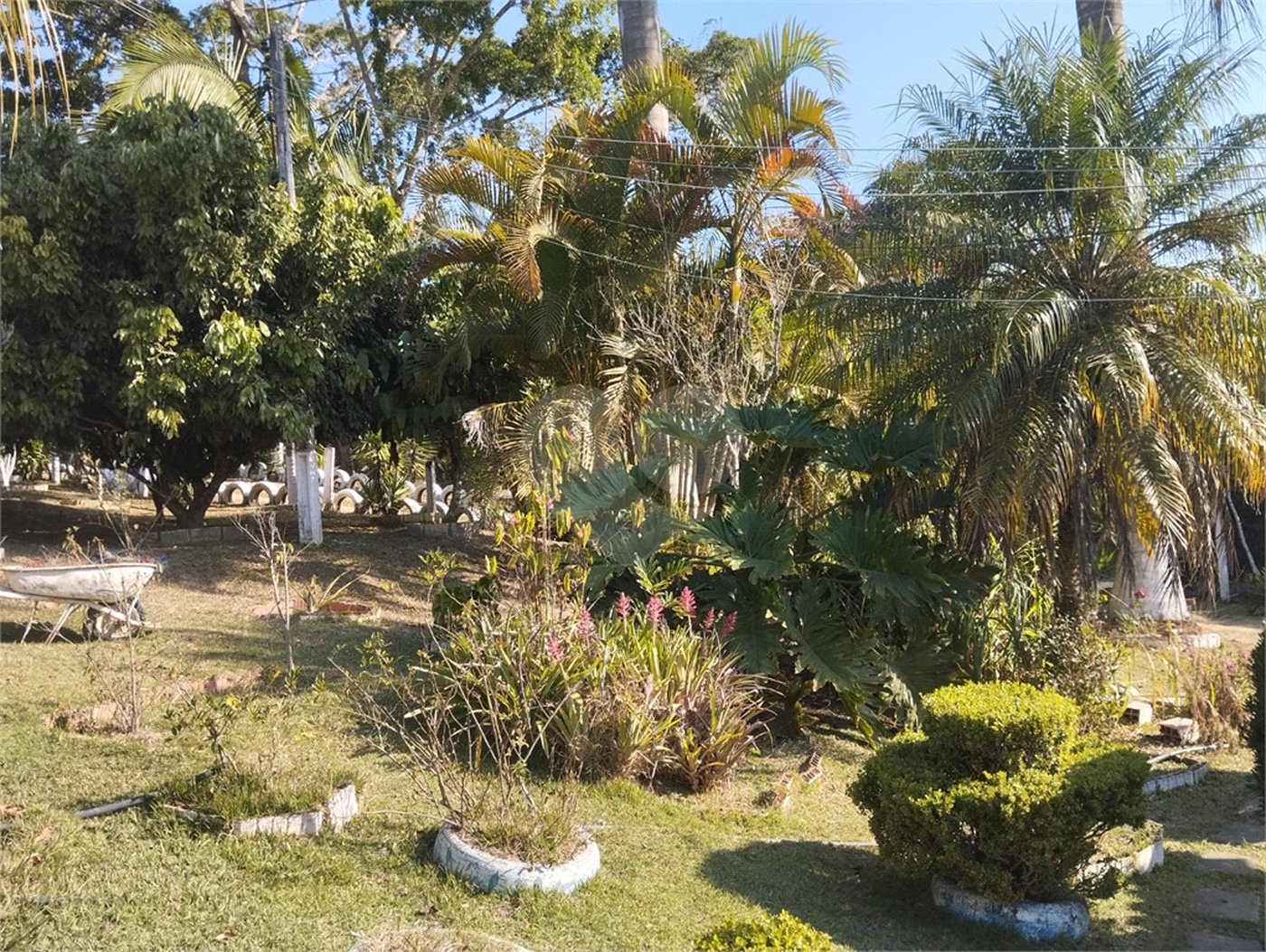 Chácara à venda com 6 quartos, sendo 1 suíte,  no Centro, Biritiba-mirim, SP