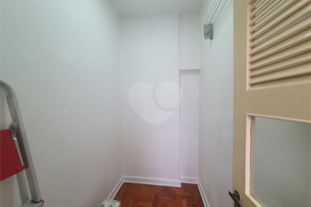 Apartamento para alugar com 2 quartos, sendo 1 suíte,  em Higienópolis, São Paulo, SP