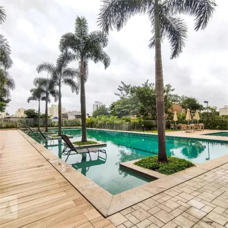 Apartamento à venda com 3 quartos, sendo 1 suíte,  em Jardim Vazani, São Paulo, SP