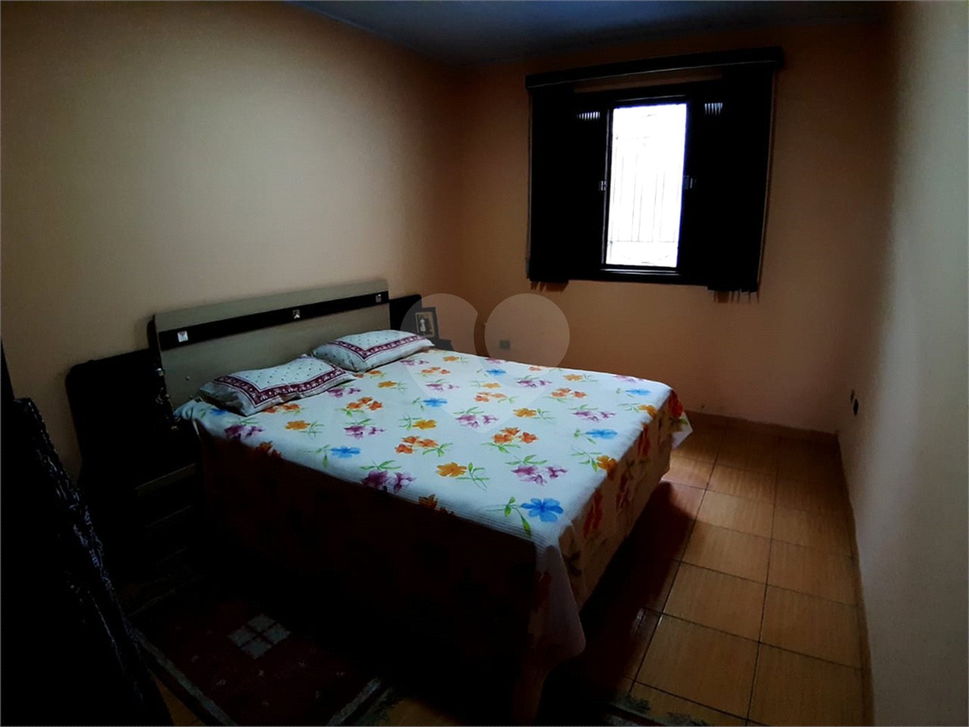 Sobrado à venda com 5 quartos em Vila Nivi, São Paulo, SP
