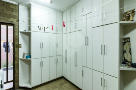 Casa à venda ou para alugar com 5 quartos, sendo 3 suítes, em Independência, São Bernardo do Campo, SP