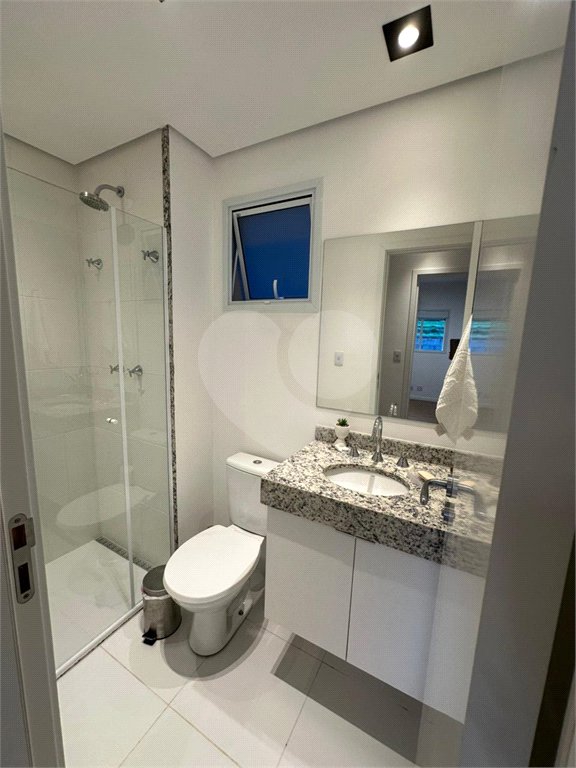 Apartamento à venda com 2 quartos, sendo 1 suíte, em Bairro do Cambará, São Roque, SP