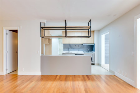 Apartamento à venda com 3 quartos, sendo 2 suítes, em Santo Amaro, São Paulo, SP