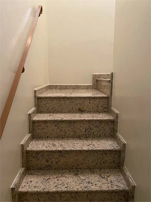 Sobrado à venda com 3 quartos, sendo 1 suíte, em Vila Sônia, São Paulo, SP