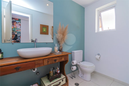 Casa à venda com 4 suítes no condomínio Vila Inglesa, São Paulo - SP