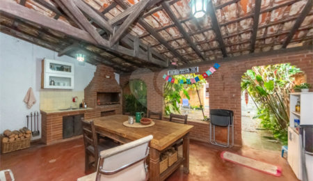 Casa à venda com 3 quartos, sendo 1 suíte,  em Vila Mascote, São Paulo, SP