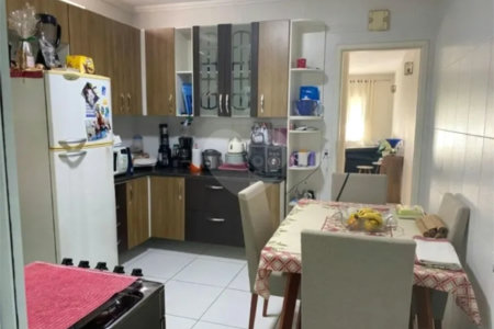 Sobrado à venda com 3 quartos em Vila Campestre, São Paulo, SP