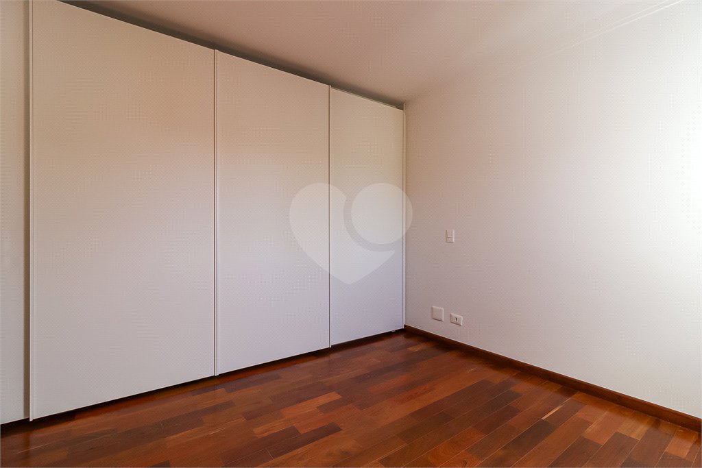Apartamento à venda com 3 suítes em Cidade Monções, São Paulo, SP