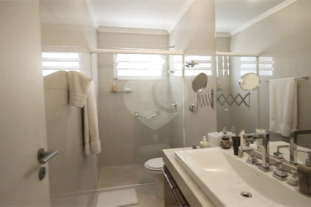 Apartamento à venda com 3 quartos, sendo 1 suíte, em Higienópolis, São Paulo, SP