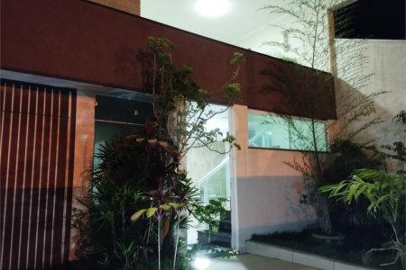 Casa à venda com 3 quartos em Lagoa Seca, Mogi das Cruzes, SP