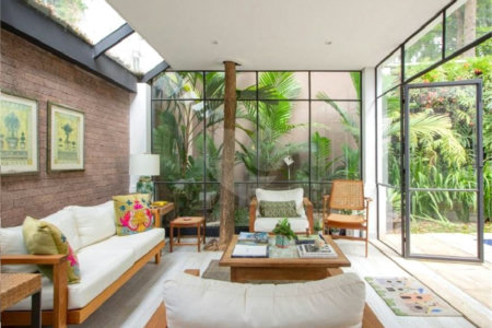 Casa à venda com 4 suítes no condomínio Outeiro, São Paulo - SP