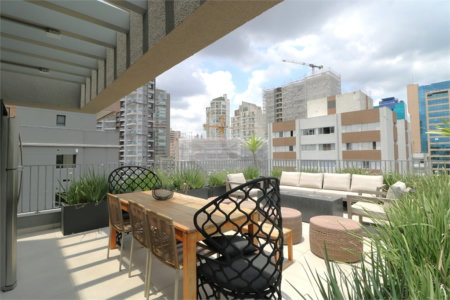 Apartamento à venda com 2 suítes em Moema, São Paulo, SP