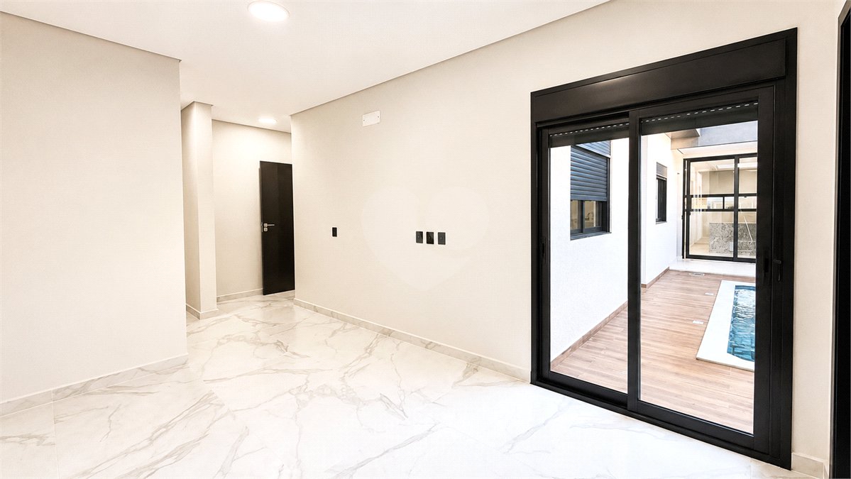 Casa à venda com 3 quartos, sendo 1 suíte, no condomínio Jardim Residencial Villagio Ipanema I, Sorocaba - SP