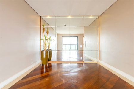 Apartamento à venda com 4 quartos, sendo 3 suítes, em Vila Suzana, São Paulo, SP