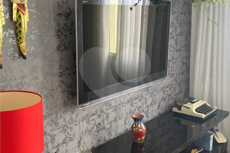 Apartamento à venda com 3 quartos, sendo 1 suíte, em Santa Teresinha, São Paulo, SP
