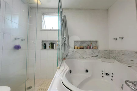 Apartamento à venda com 2 quartos, sendo 1 suíte,  em Água Branca, São Paulo, SP
