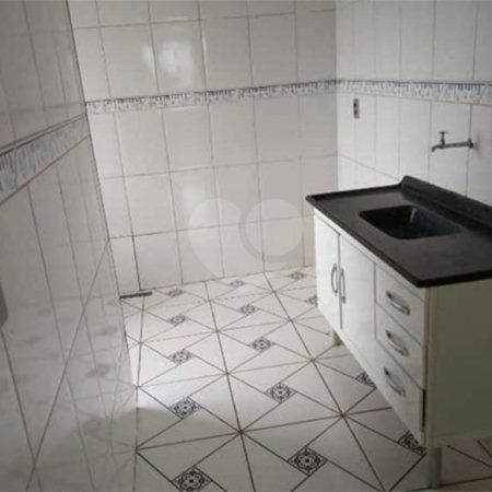 Apartamento no Romeu Santini.